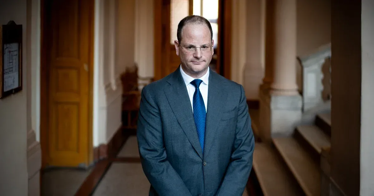 A legfontosabb cég reagált Jellinek Dániel előállítására