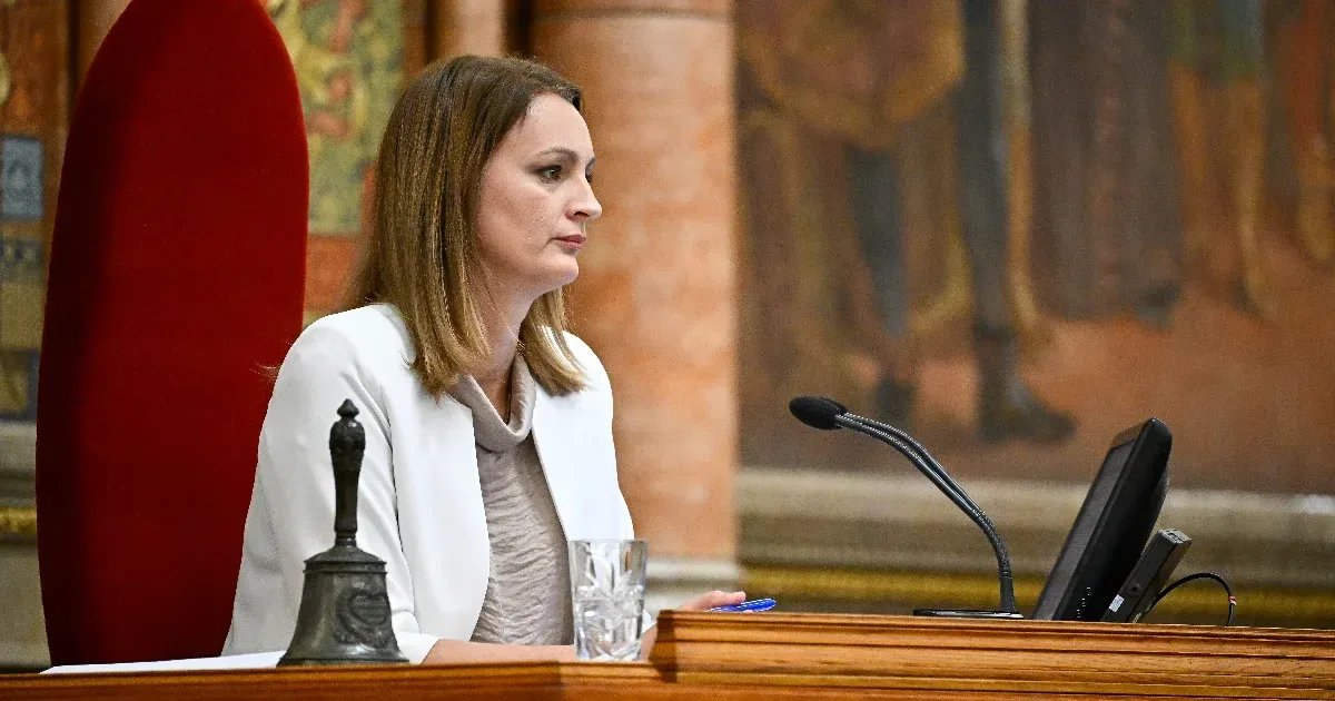 Az ország háza, a nemzet háza nem lehet búvóhely