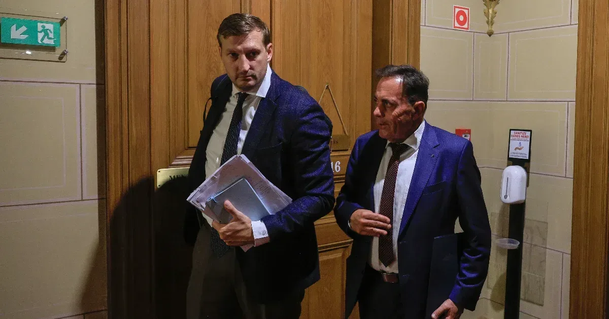 Felfüggesztette volna három fideszes képviselő mentelmi jogát a bizottsági elnök, de hiába