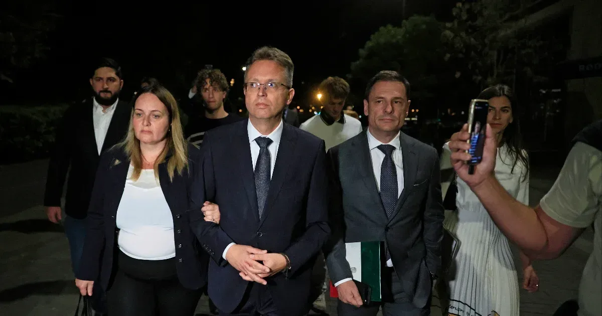 Hankó Balázs nem kap fizetést a Semmelweis Egyetemtől az őrizetbe vétele idejére