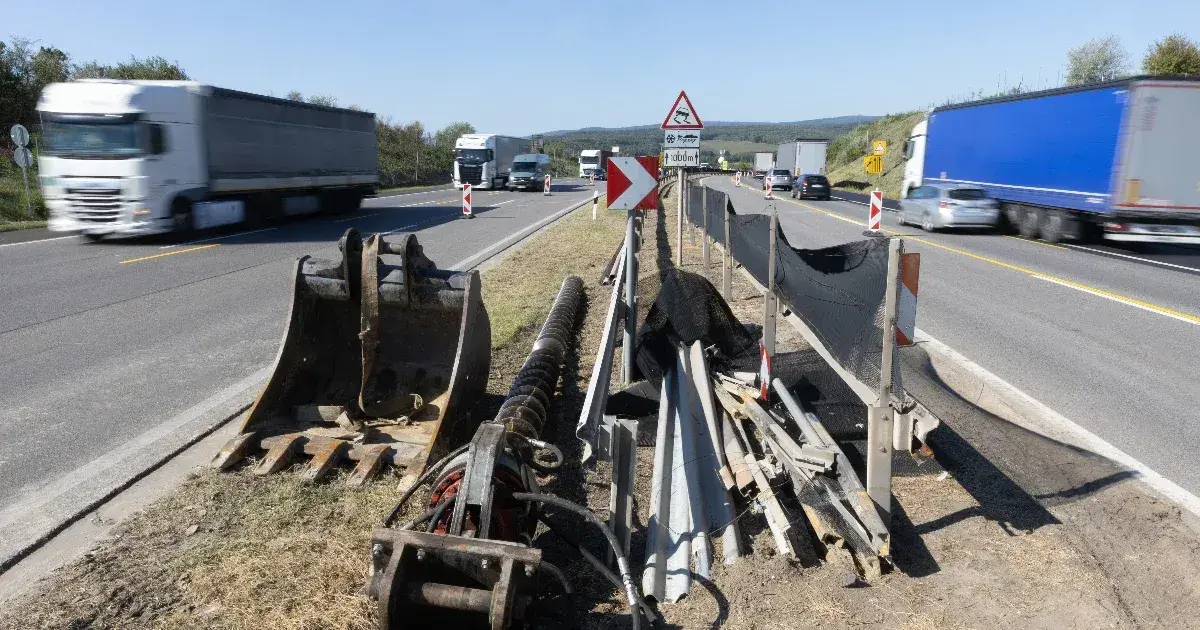 Közel duplájára emelték a Mészáros-féle autópálya-koncessziós cégnek járó összeget