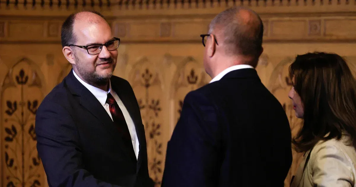 Kutya kötelessége a Médiahatóságnak feltárni a valódi médiatulajdonosokat