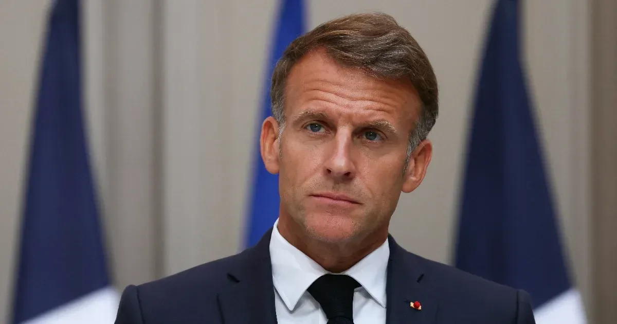 Macron védi a francia kulcsfontosságú infrastruktúrát az orosz hibrid támadásoktól
