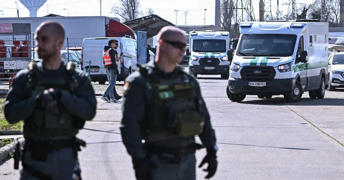 Magyar Péter a mentelmi jogát kikérő ügyészséget támadja