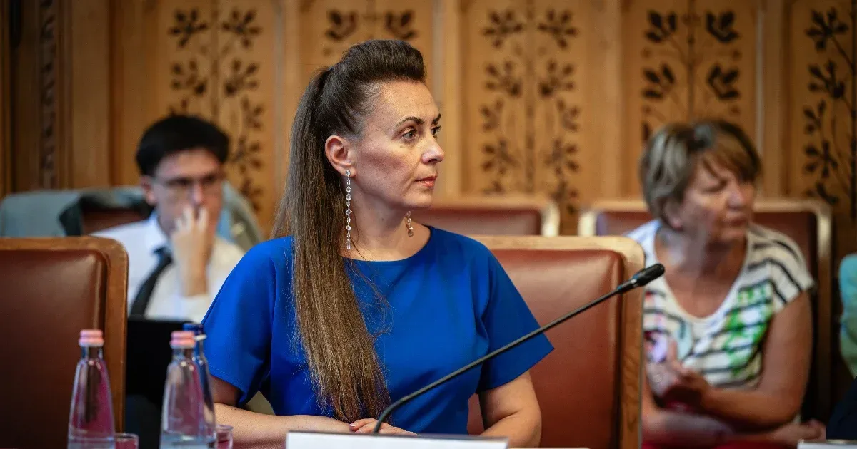 Mi Hazánk: pártbeli képviselő szavazott a helyettesített politikus helyett