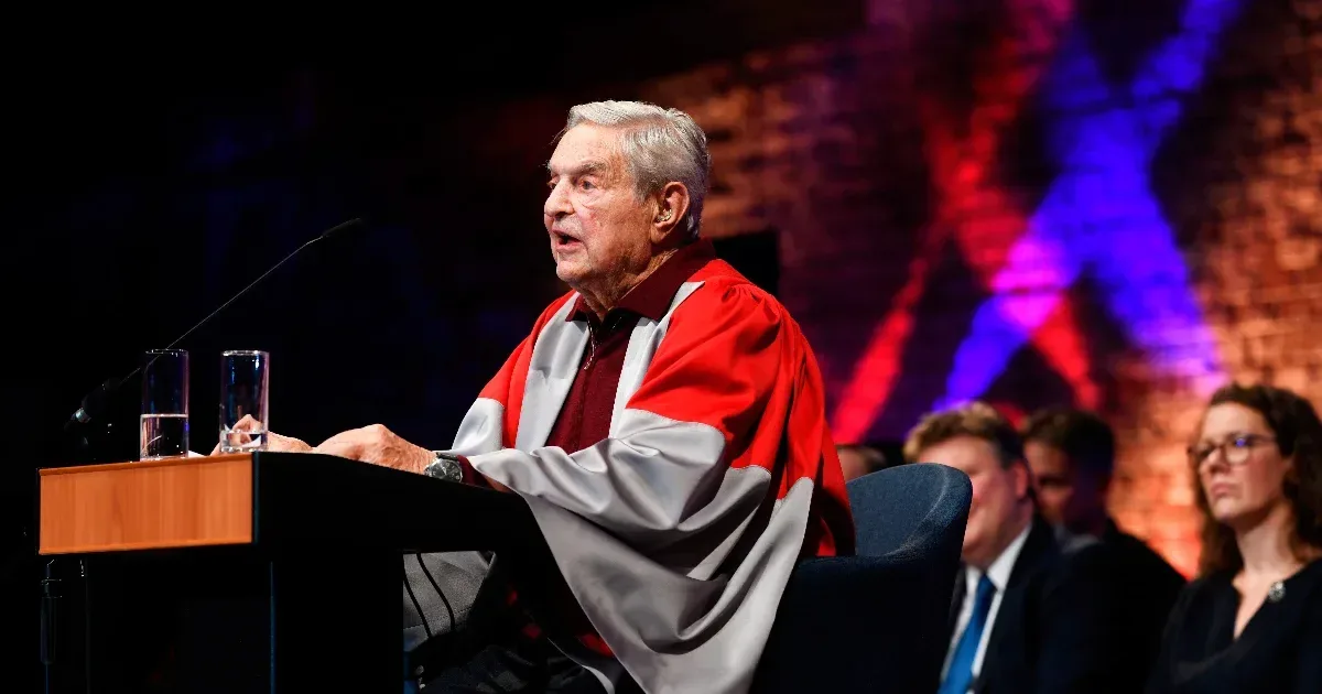 Mit keres Soros György egy 2010-es kormányülés jegyzőkönyvében?