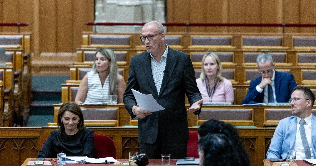 Tarr Zoltán bejelentette: megszűnik a Magyar Nemzeti Múzeum Közgyűjteményi Központ