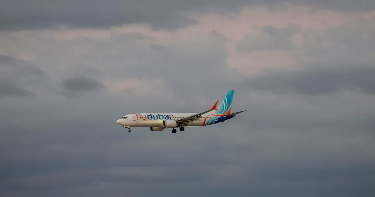 A másodpilóta a tel-avivi reptérbe akarta vezetni a flydubai gépét