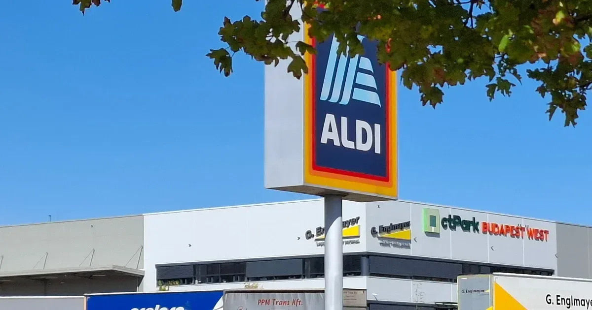Az Aldi elmagyarázta, miért csökkent a választék és nőtt a raklapok száma az üzletekben