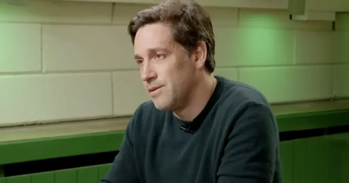 Balásy Gyulát két nap alatt kivásárolták két milliárdos cégéből, a Lounge is megszűnik