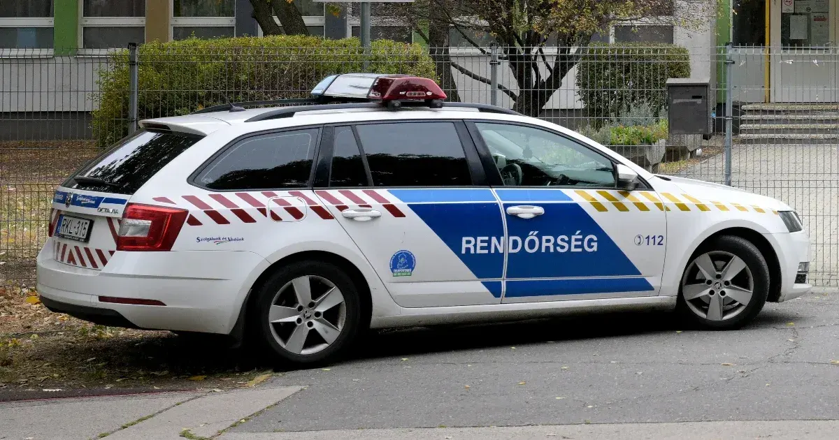 Bombával fenyegetett meg egy budapesti iskolát egy férfi, mert a diákok gúnyolták