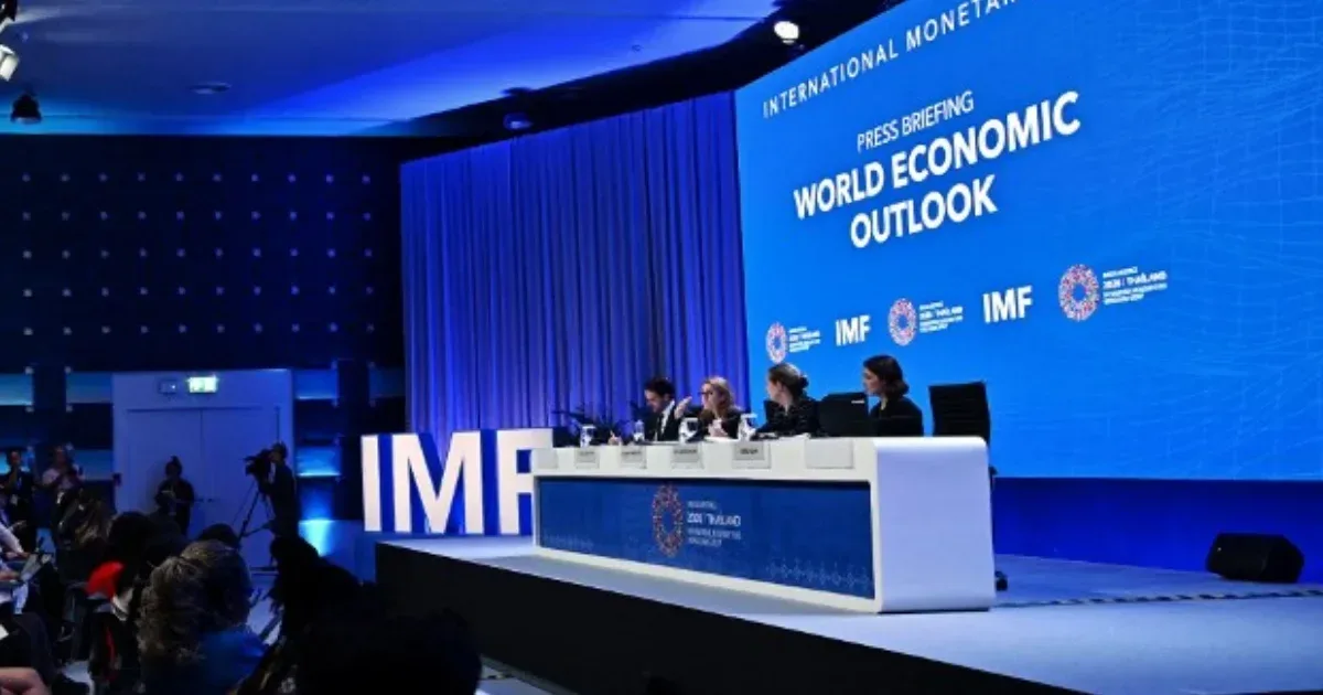 IMF javította a növekedési kilátásokat, de az inflációs előrejelzést nagyobbat módosított