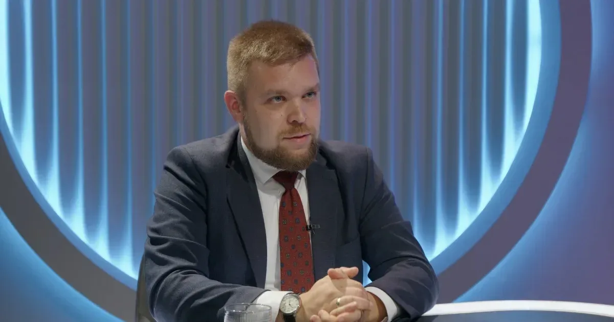 Kihallgattak két gyanúsítottat a győri médiacég ügyében