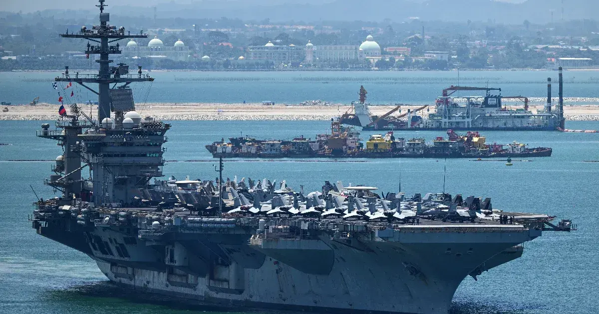 Lassan visszatér rekordhosszú küldetéséről a USS Abraham Lincoln