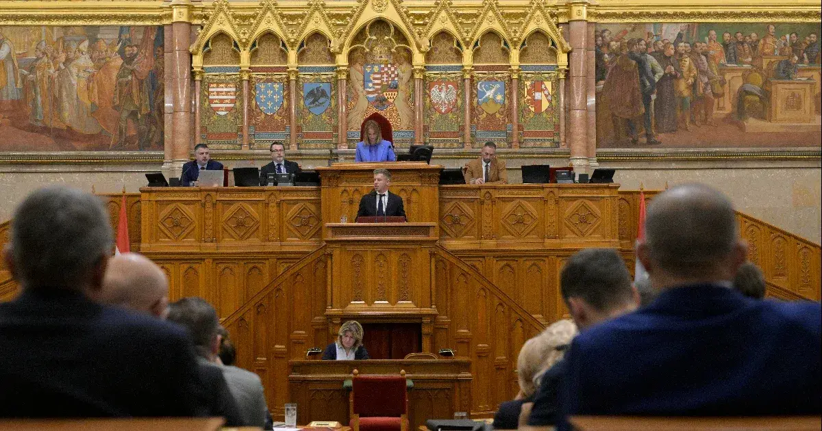 Magyar Péter: megszűnik az árrésstop, duplázódik a családi pótlék, jön az adócsökkentés