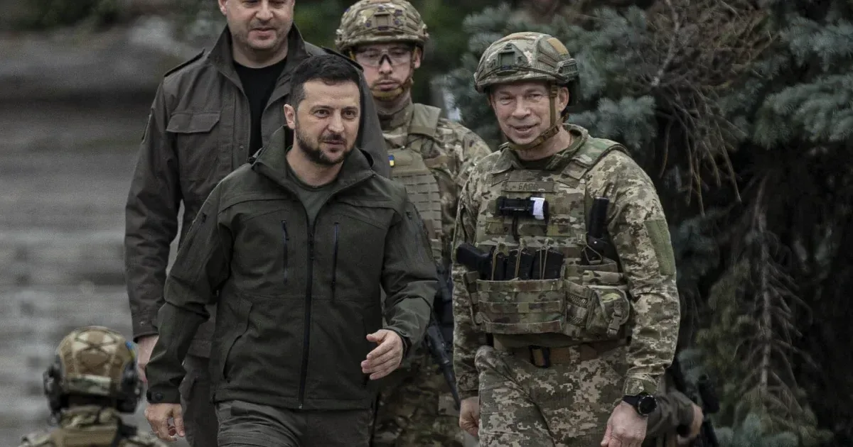 Menesztett ukrán főparancsnok: óriási orosz veszteségek és konfliktus a miniszterrel