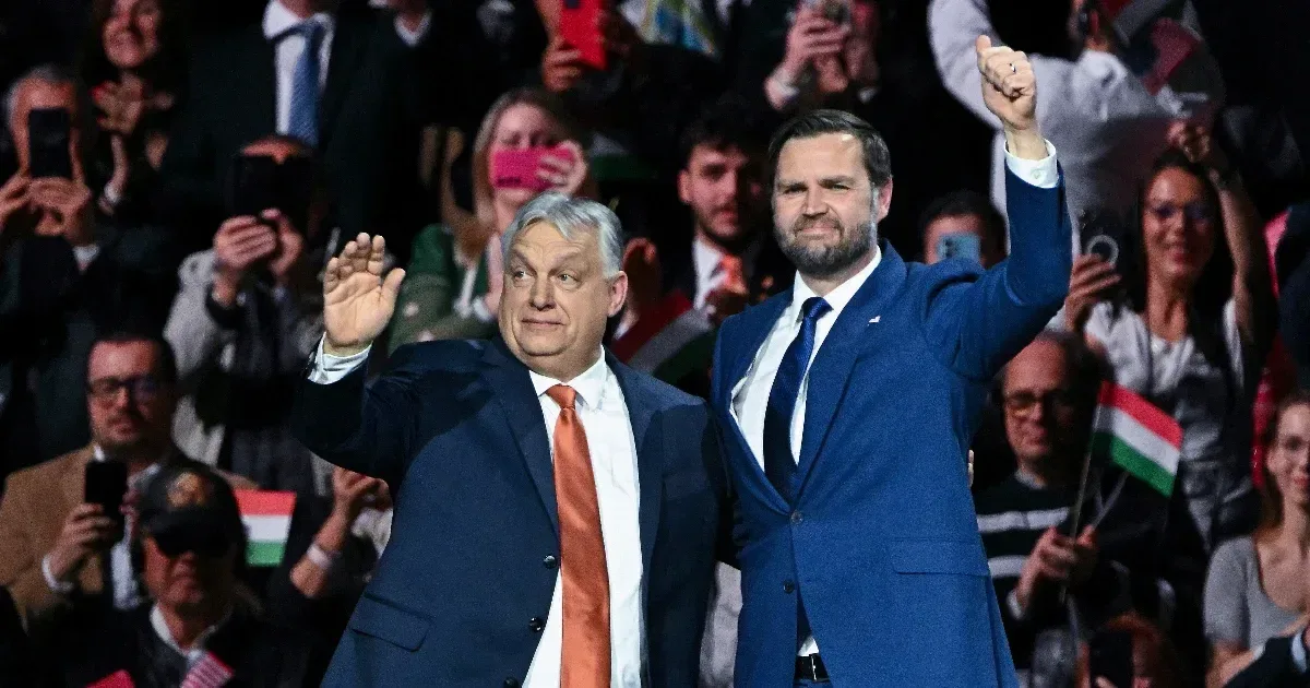 Nem jött be a Vance-féle Orbán-kampány, soha többé nem áll ki külföldi politikus mellett