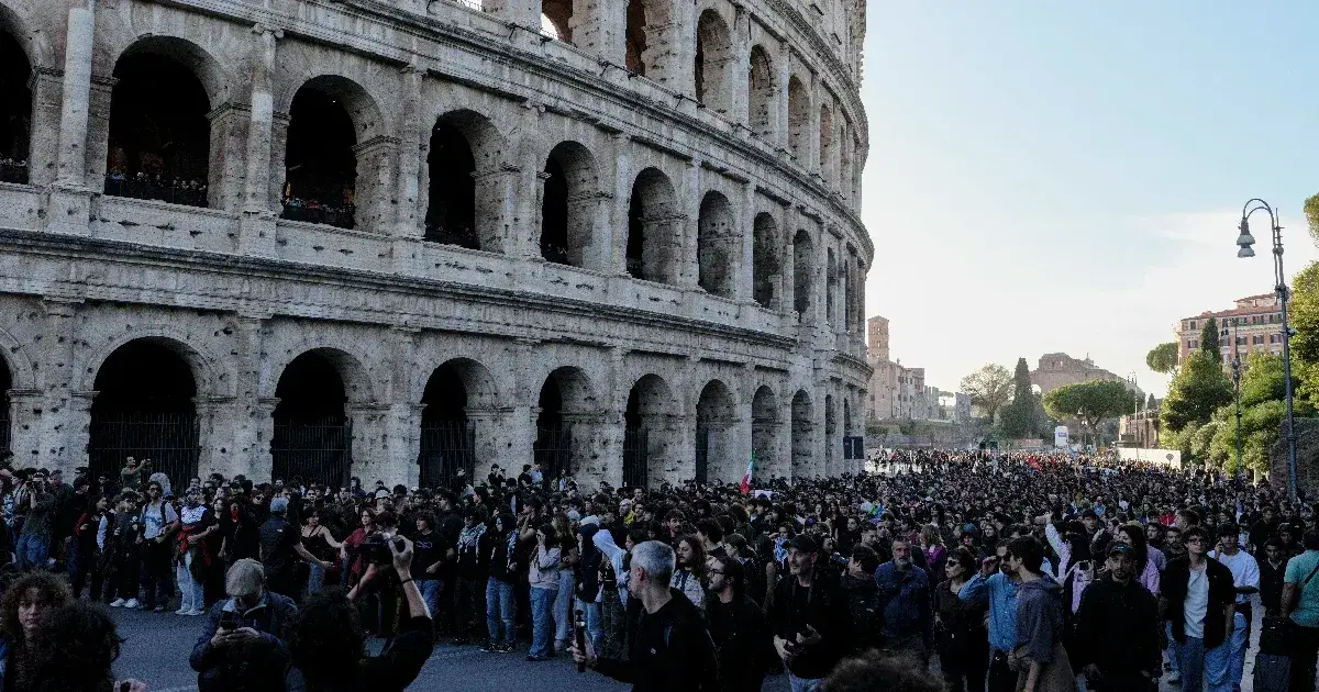 Olasz tüntetők bejutottak a Colosseumba, de nagyrészt elkerülték az erőszakot