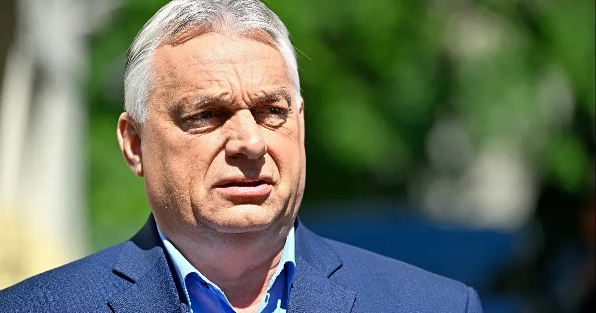 Orbán Viktort Párizsban fotózták le október 23-án