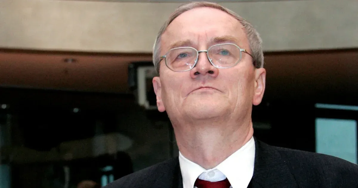 Őrizetben a német kémelhárítás egykori vezetője kémkedés gyanúja miatt
