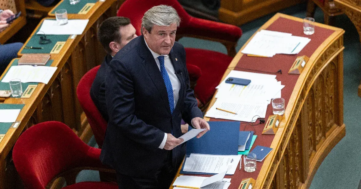 Rezsicsökkentés 2027-ben: több mint 1100 milliárd forintos teher