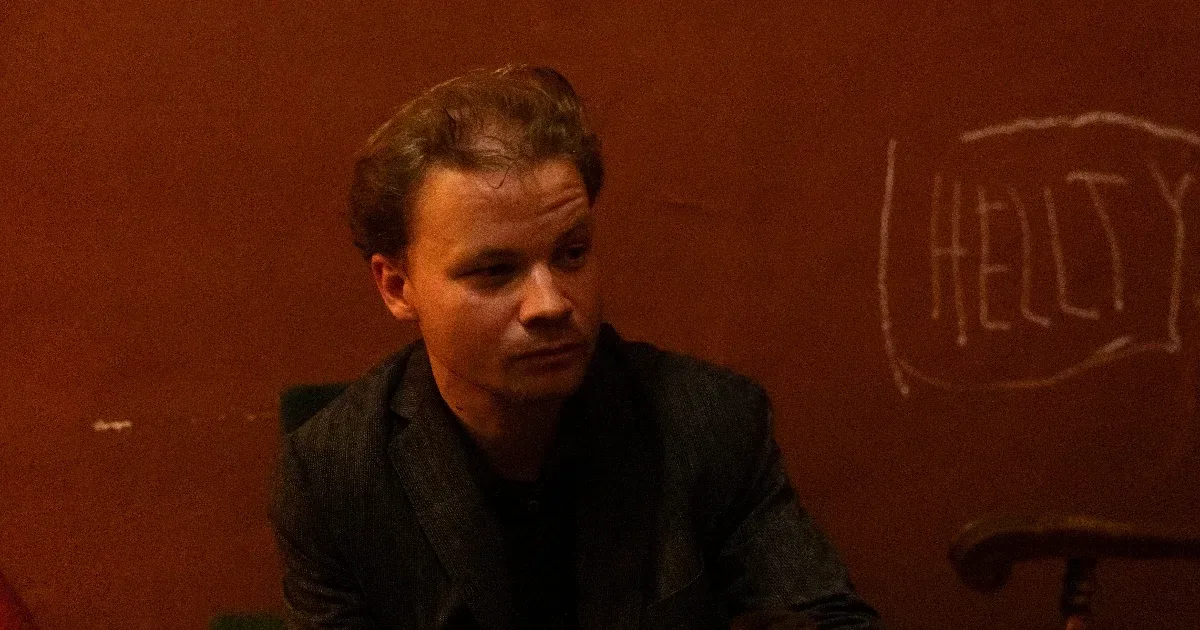 Röplapokon vádolták szexuális erőszakkal a Black Midi ex-frontemberét Kanadában