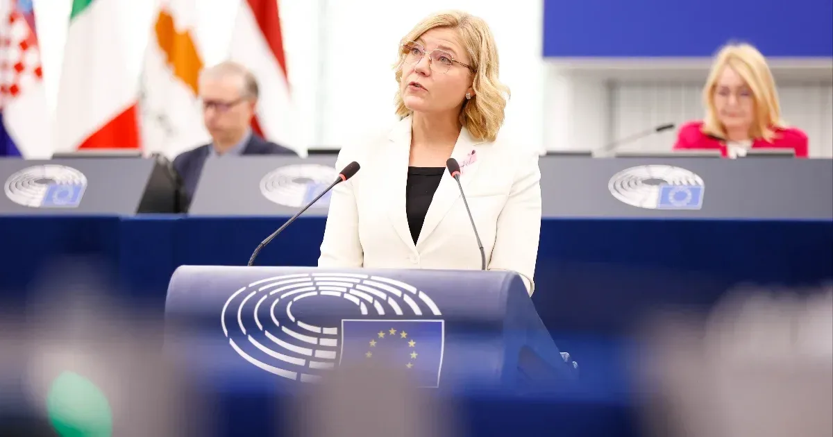 Sürgetik a közösségi média korhatáráról szóló uniós jogszabály elfogadását
