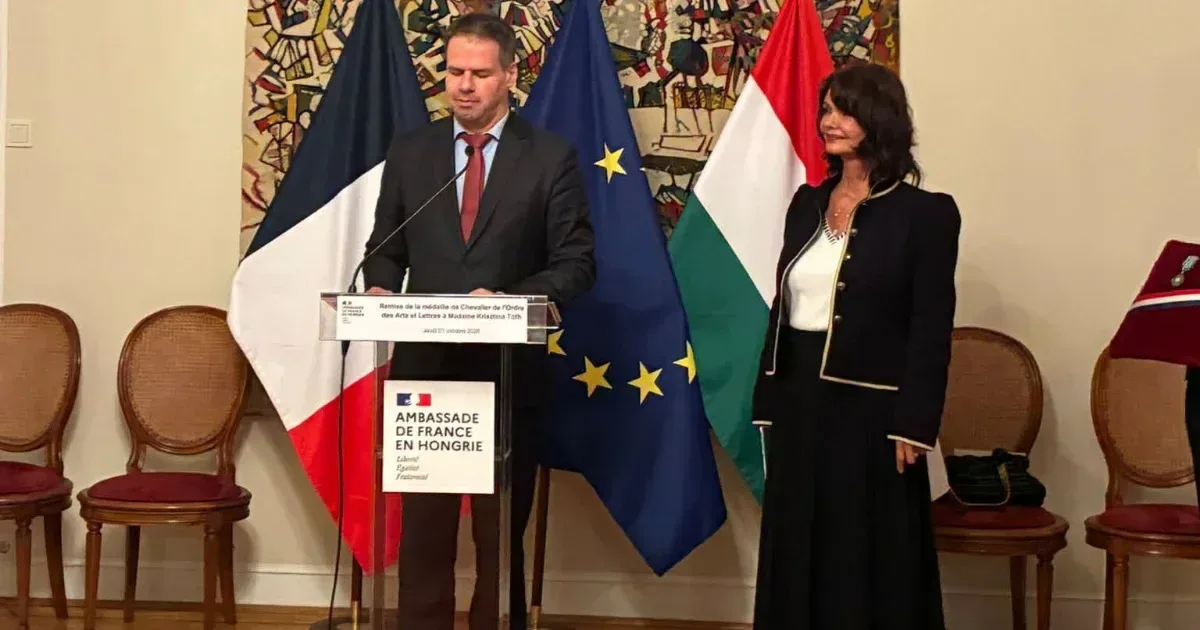 Tóth Krisztina rangos francia kitüntetésben részesült