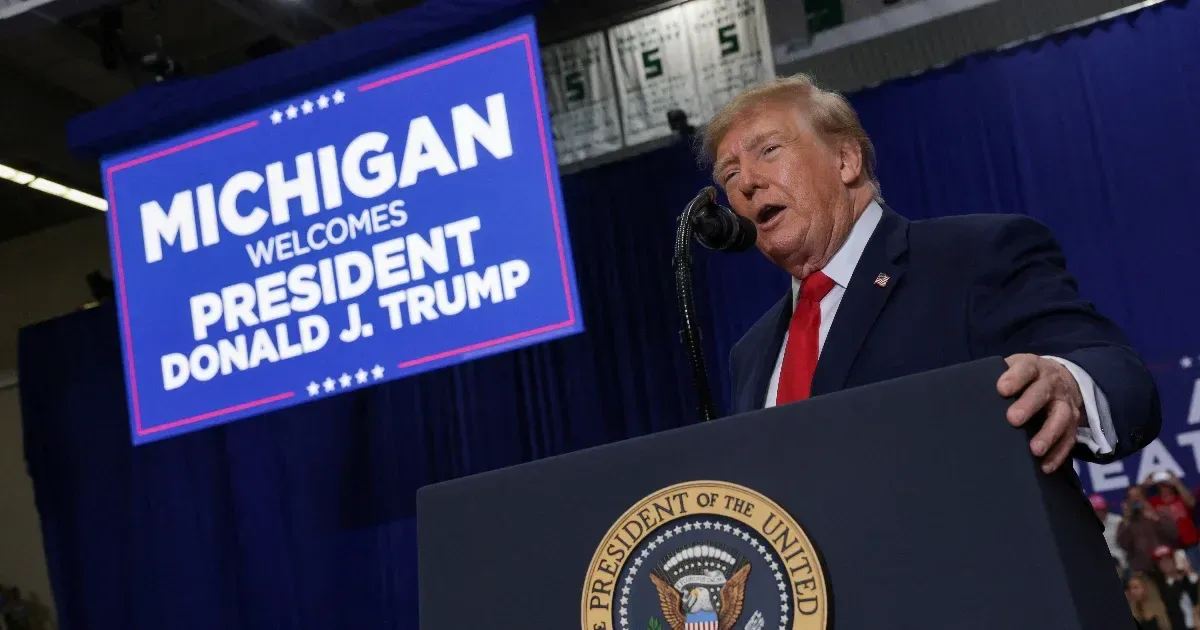 Trump Norvégiát szarfészeknek nevezte kampánybeszédében