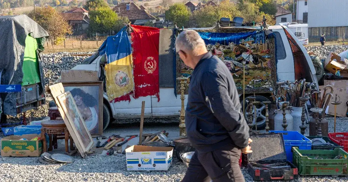Ugyanaz a ringlispíl, de a régi bunda már csak látványosság
