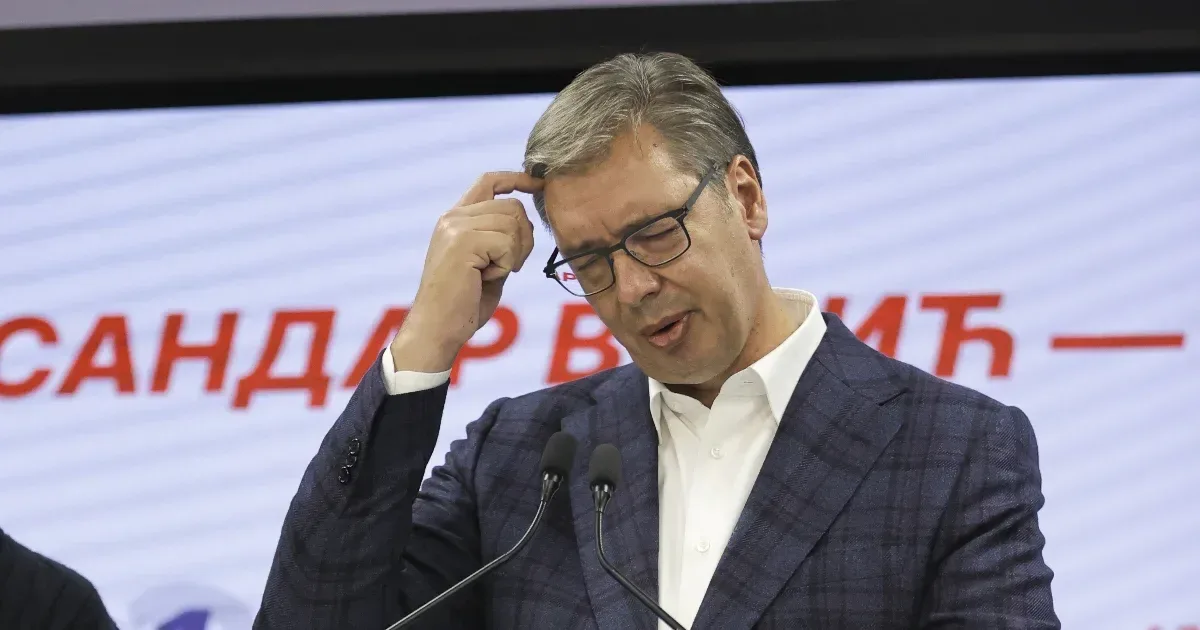 Vučić Orbánnal együtt küzd a visszatérésért, két éven belül sikerrel járna